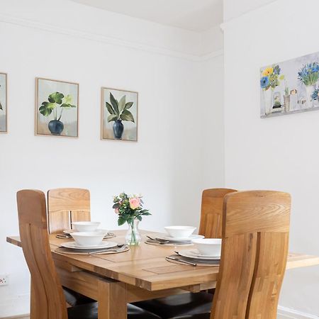 Bright & Modern 3 Bedroom Old Trafford Home Manchester Extérieur photo