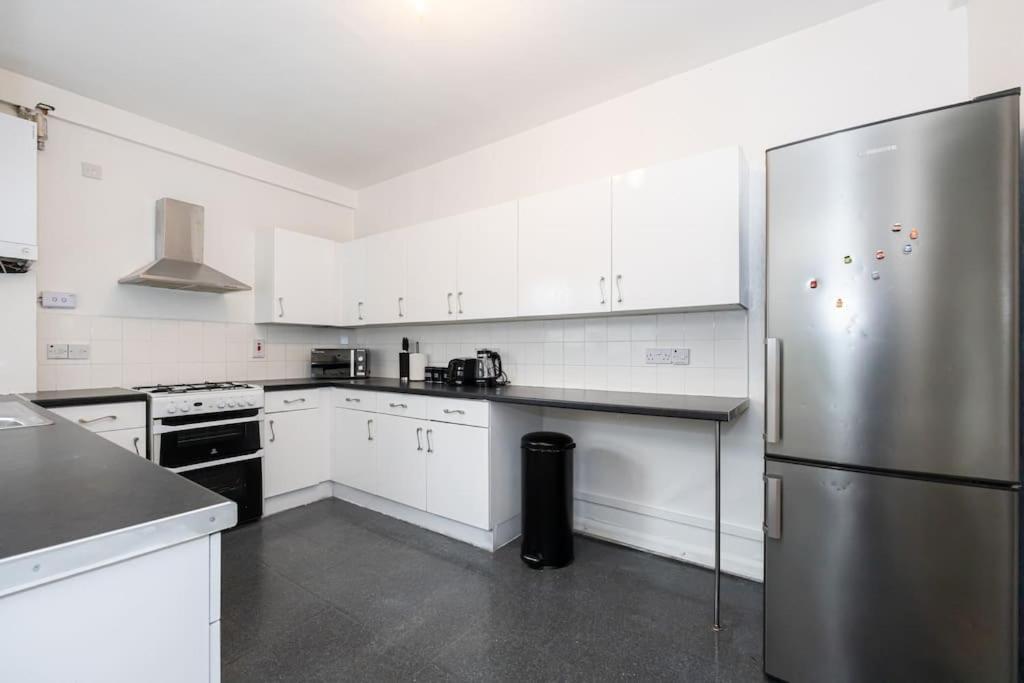 Bright & Modern 3 Bedroom Old Trafford Home Manchester Extérieur photo